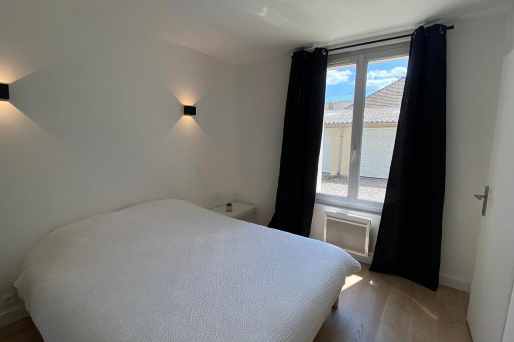 מרלימונט-פלאז' 2-Bedroom Apartment For 4 People Near The Beach מראה חיצוני תמונה