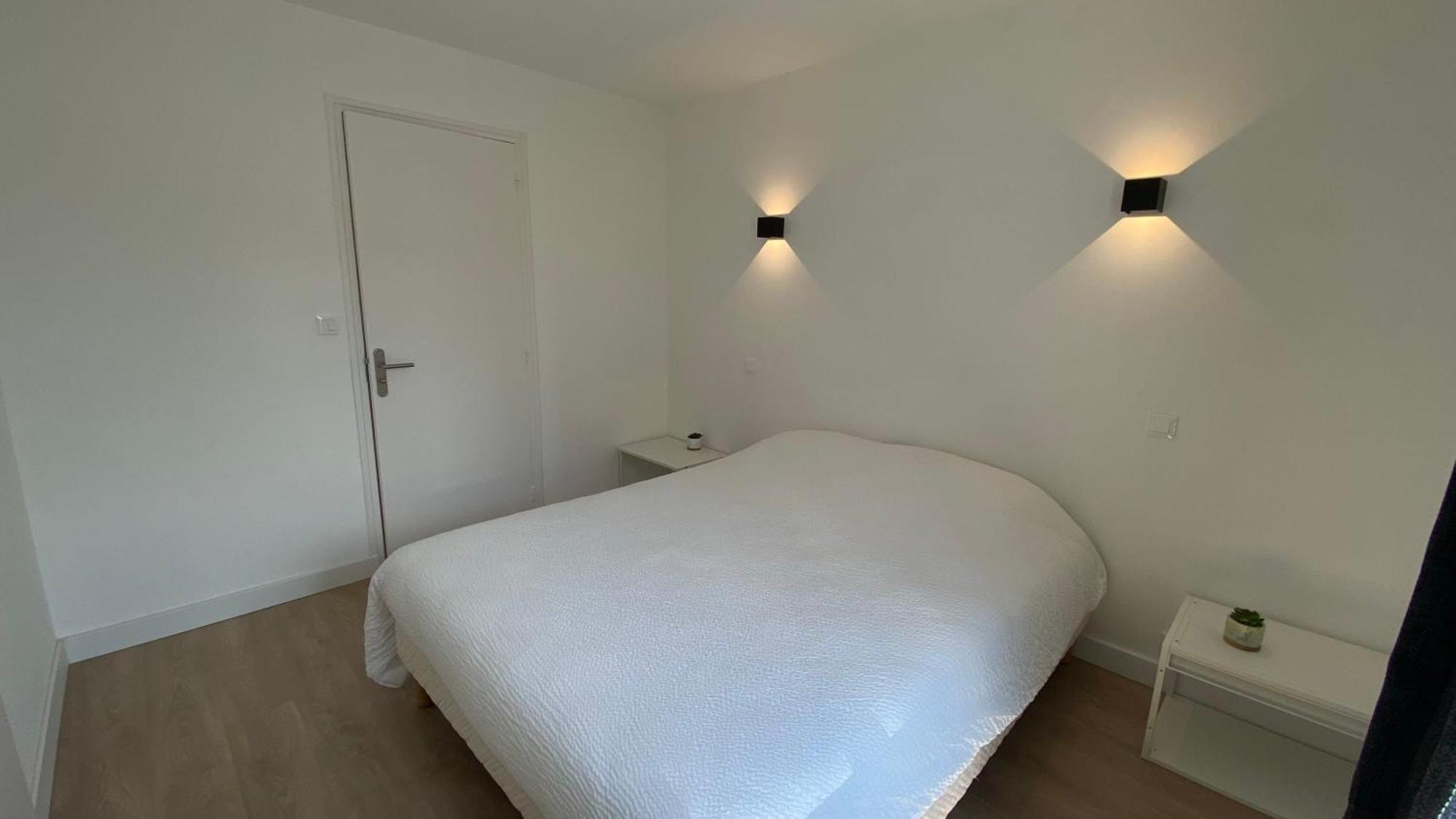 מרלימונט-פלאז' 2-Bedroom Apartment For 4 People Near The Beach מראה חיצוני תמונה